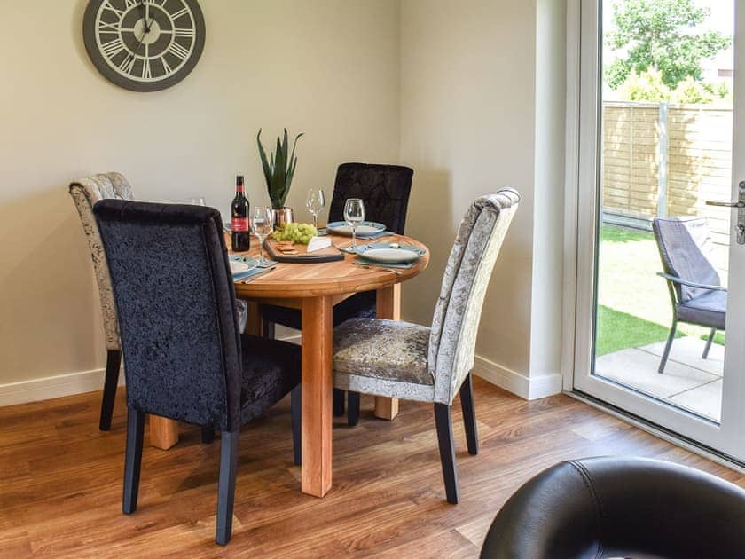 Dining Area | Park View, Martham