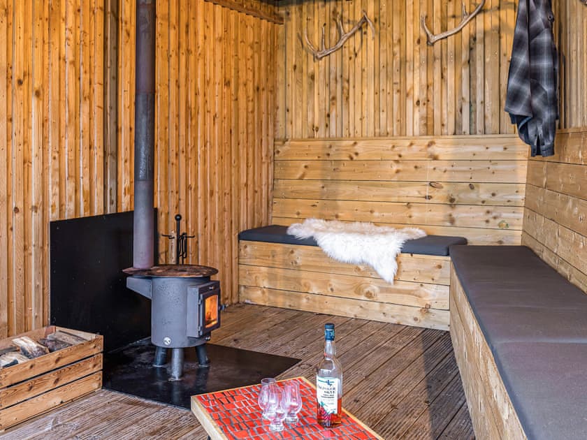 Outside snug with wood burner and loch views | Carsaig, Brig o’Turk, near Callander