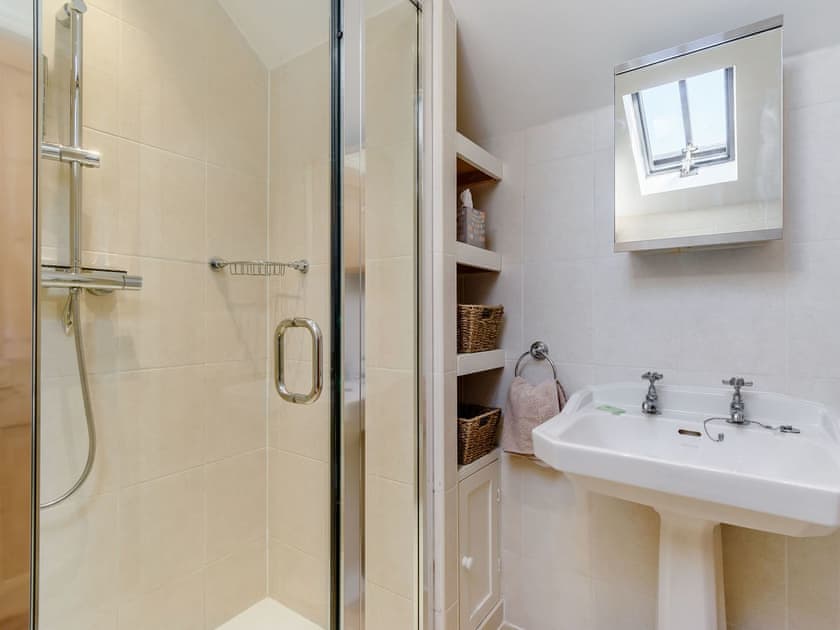 En-suite | Comptons Oast, Frant