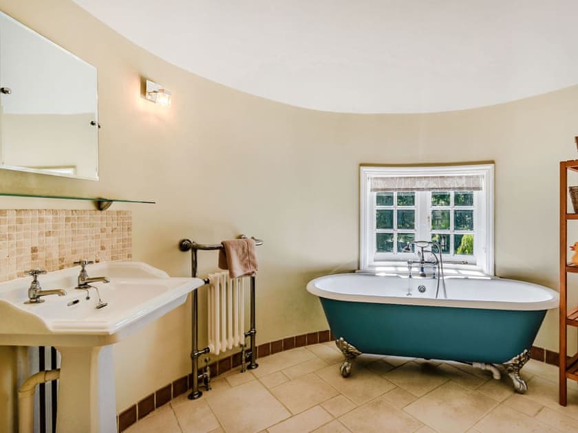 Bathroom | Comptons Oast, Frant