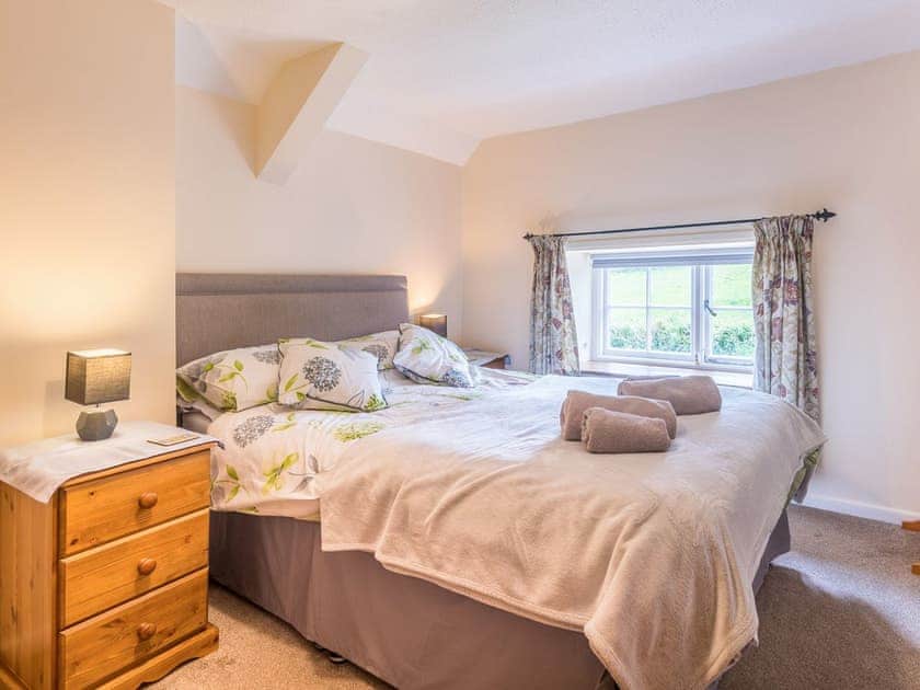 Double bedroom | Well Farm Cottage - Well Farm Holiday Cottages, Holsworthy, near Launceston