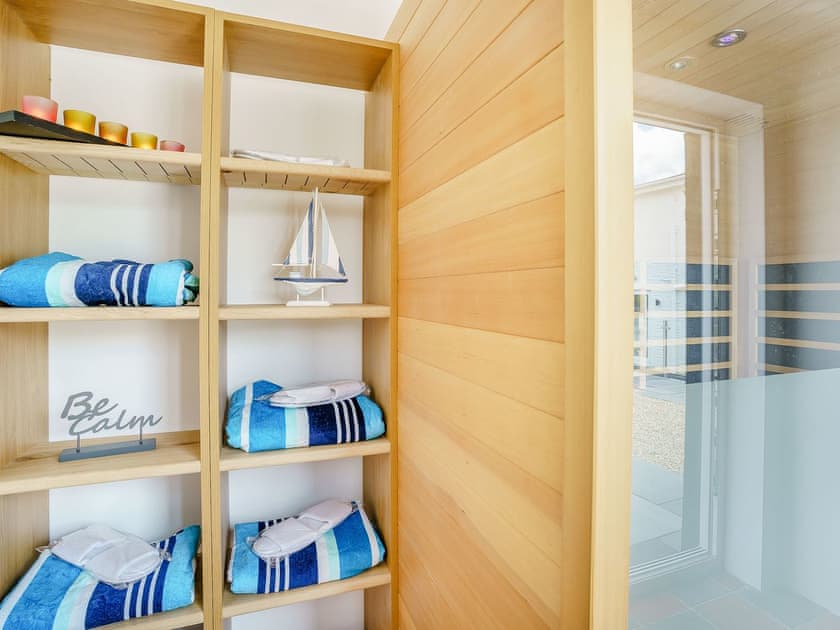 Sauna | Penlon Cwrws, Henllan