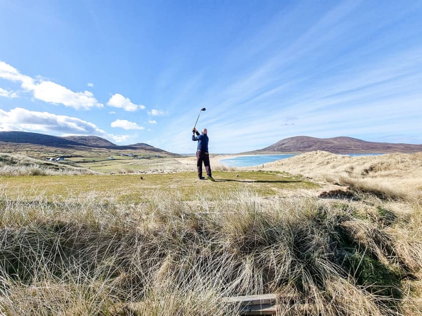 Isle of Harris Golf Club  | Dalvista Cottage, Loch Leurbost, near Stornoway, Isle of Lewis