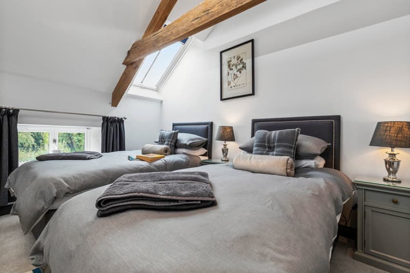 Twin bedroom | The Coach House - Glaneirw Estate, Tanygroes, near Llangrannog