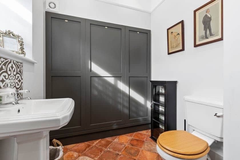 Bathroom | The Coach House - Glaneirw Estate, Tanygroes, near Llangrannog