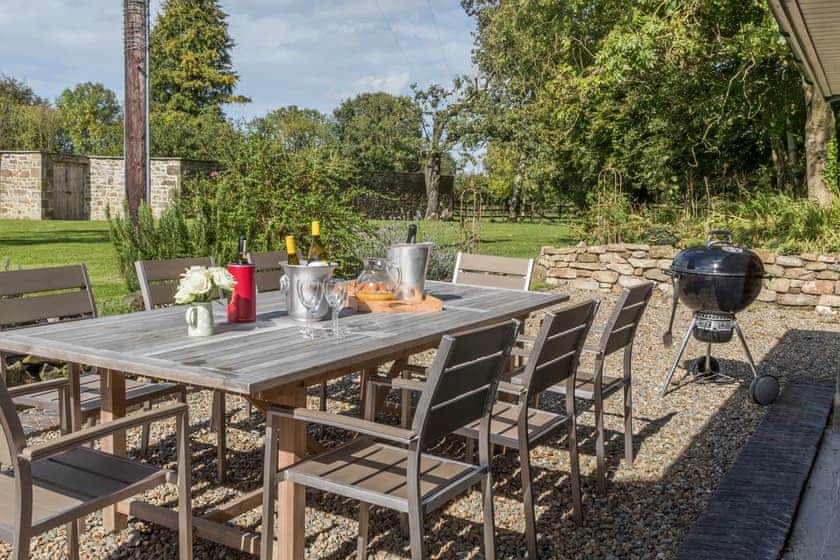 Outdoor area | The Coach House - Glaneirw Estate, Tanygroes, near Llangrannog