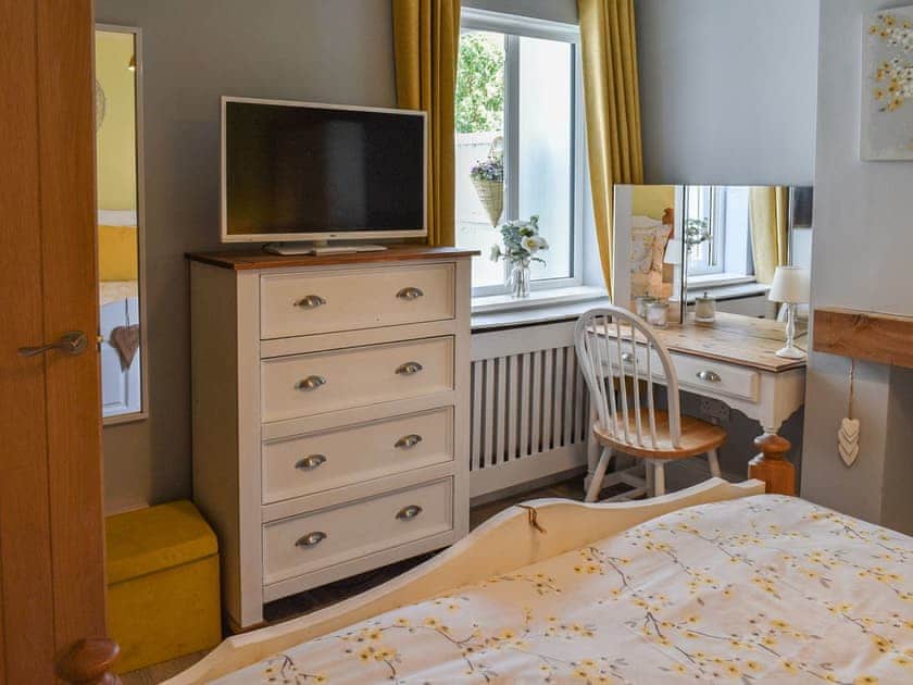 Double bedroom | Avocet - Suffolk Coastal Escapes, Pakefield
