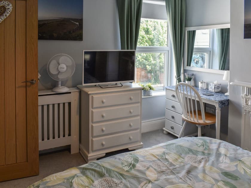 Double bedroom | Sanderlings - Suffolk Coastal Escapes, Pakefield