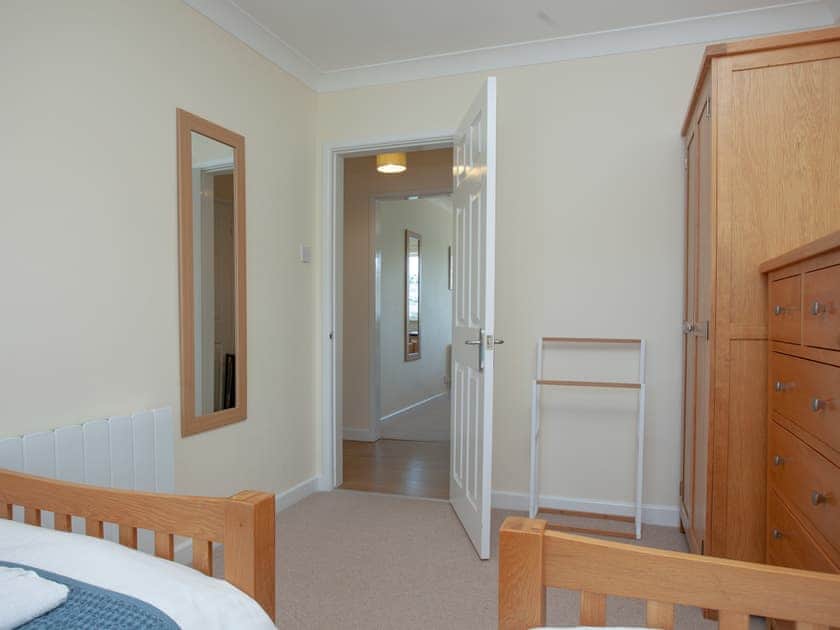 Twin bedroom | Mayflower Court 10, Dartmouth
