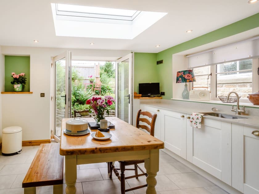 Kitchen | 1 Chapel Terrace, Pickering