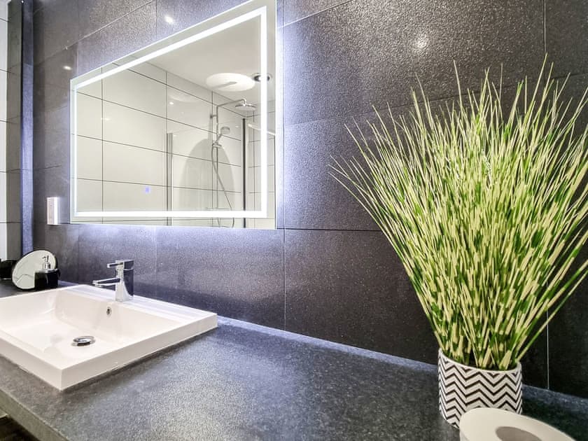 Shower room | Belvedere, Wimborne