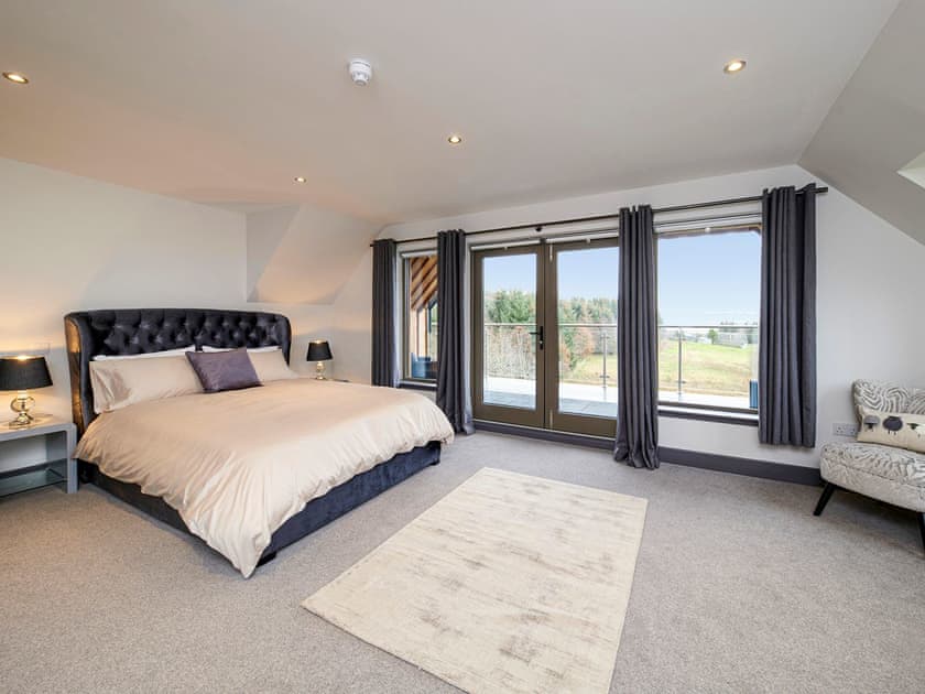Double bedroom | Ben Luna Lodge, Drumnadrochit