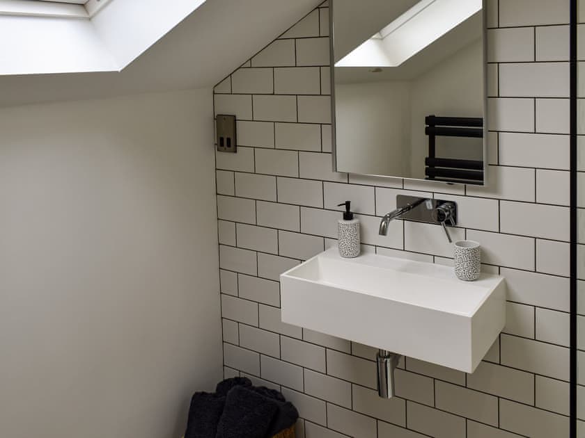Shower room | Dove Cottage, Knaresborough