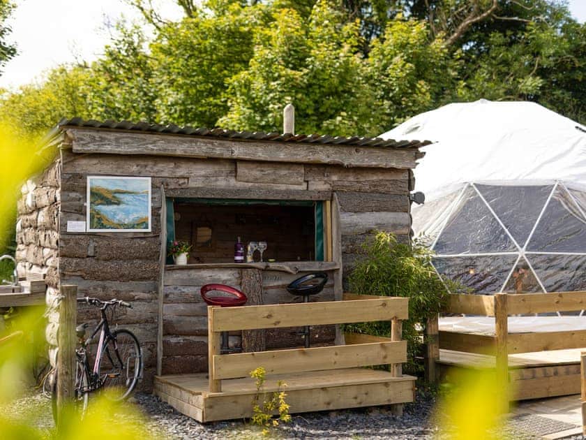 Exterior | Pila Pala - Tregoes Pods and Domes, Fishguard