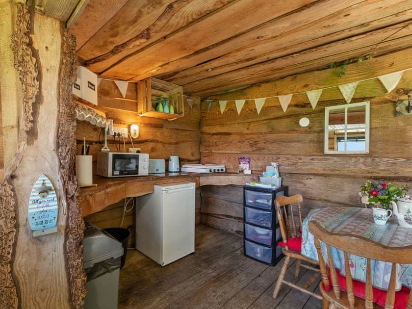 Kitchen/diner | Pila Pala - Tregoes Pods and Domes, Fishguard