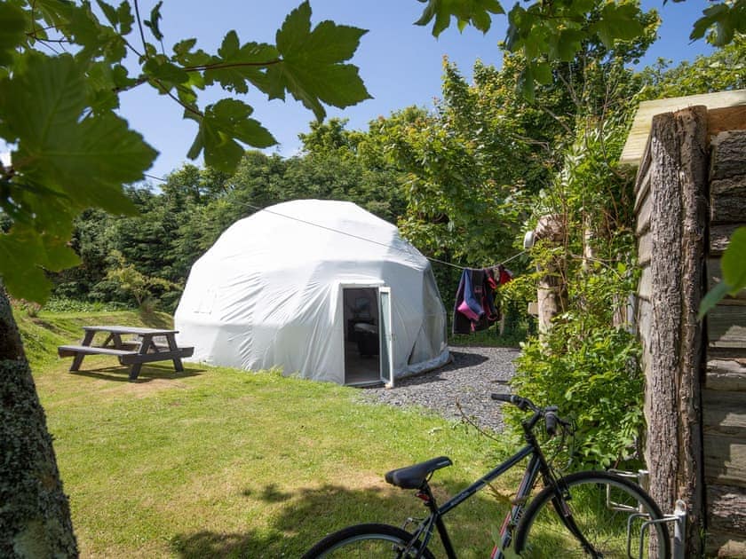 Exterior | Aderyn - Tregoes Pods and Domes, Fishguard