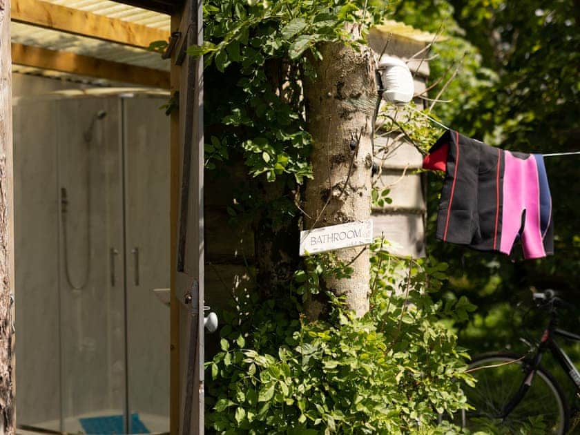 Outdoor area | Aderyn - Tregoes Pods and Domes, Fishguard