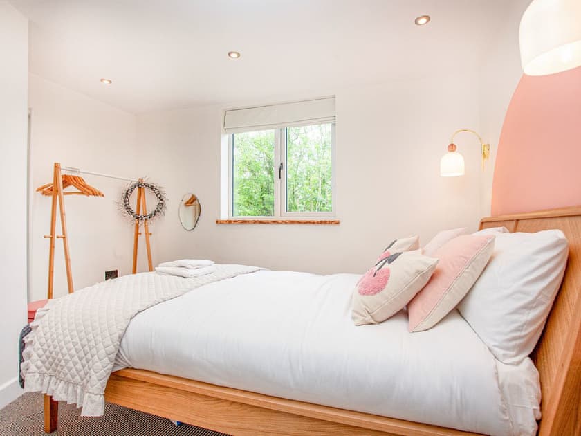 Double bedroom | Windmills, Mevagissey