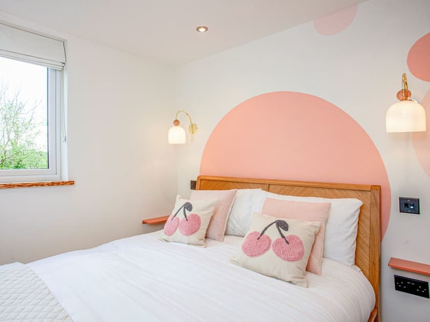Double bedroom | Windmills, Mevagissey