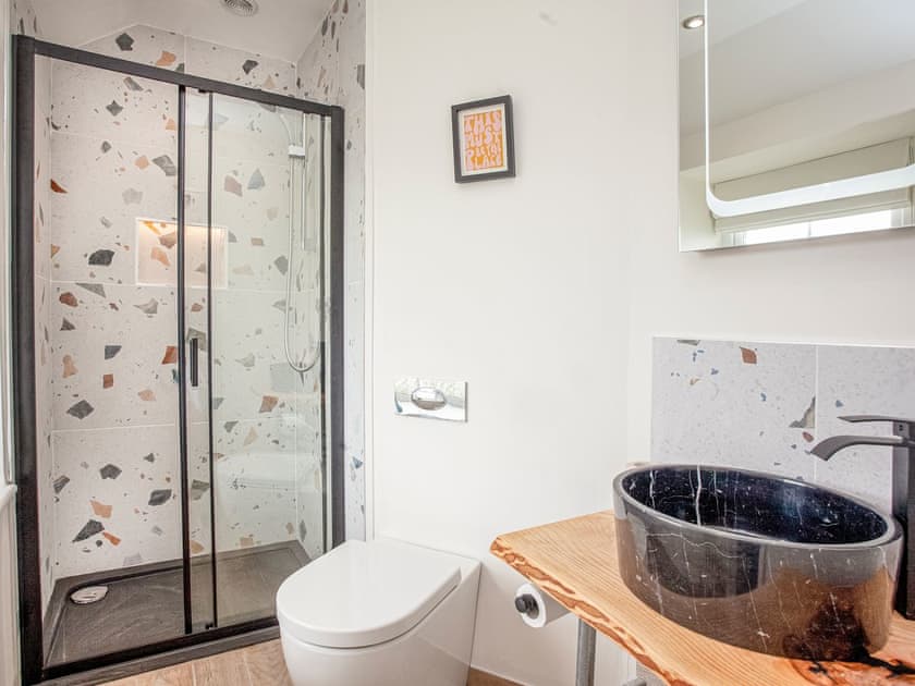 Shower room | Windmills, Mevagissey