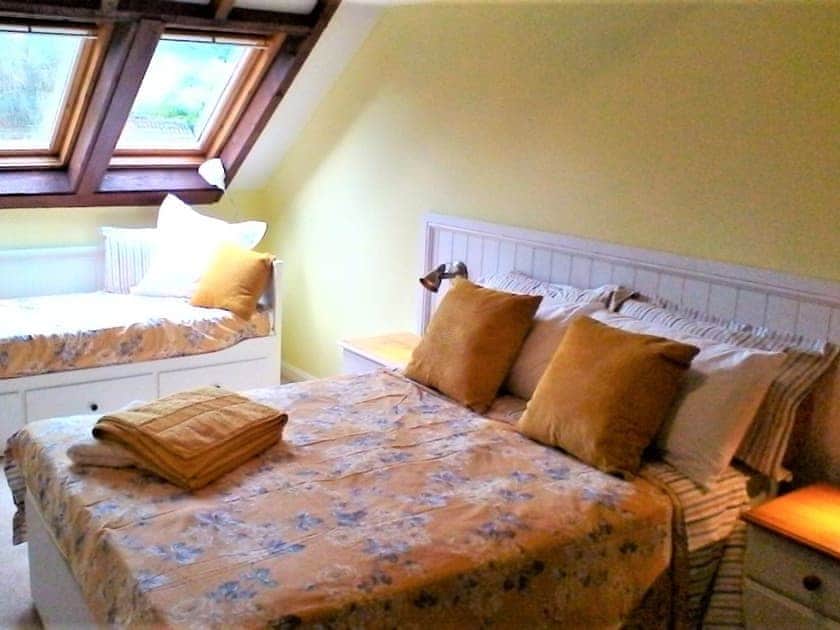 Double bedroom | Stable Lodge, Gattonside near Melrose