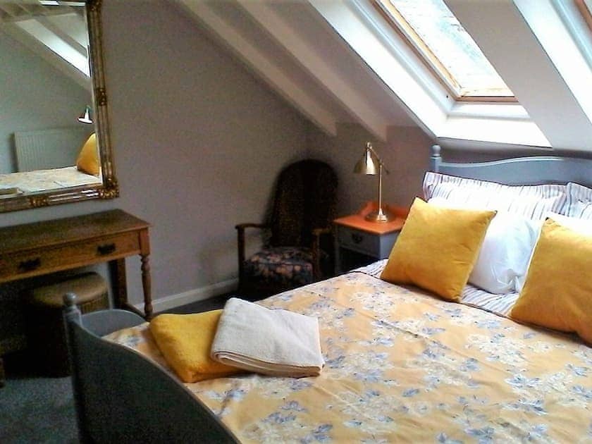Double bedroom | Stable Lodge, Gattonside near Melrose