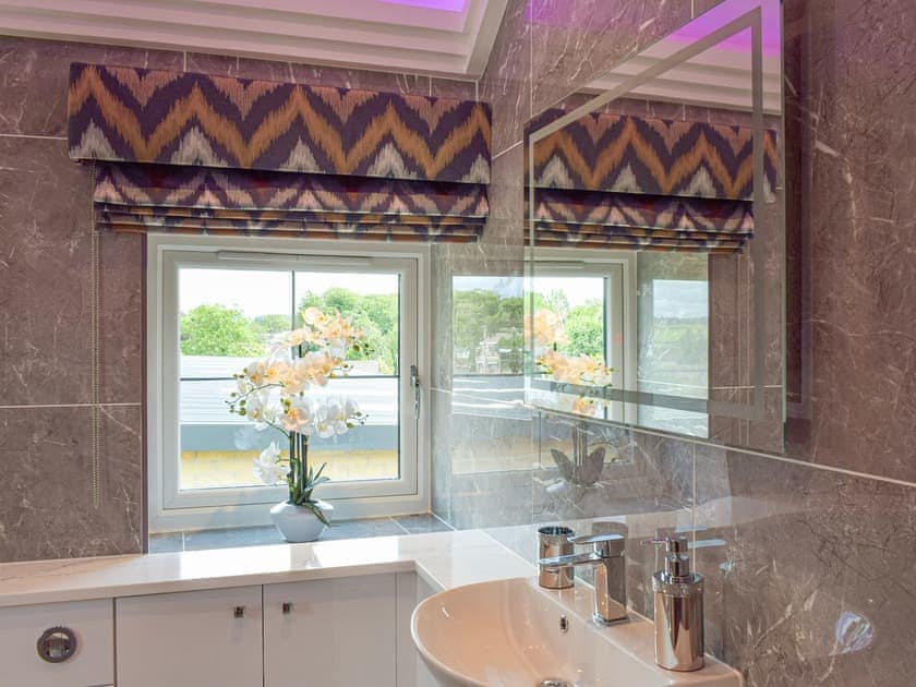Shower room | The Old Foundry, Dalry