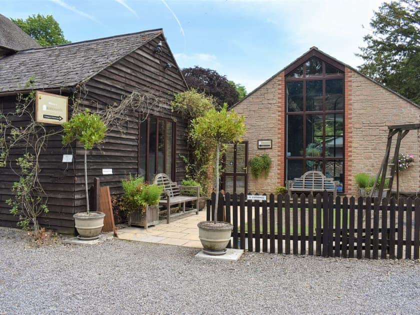 Setting | Berehayes Holiday Cottages, Whitchurch Canonicorum