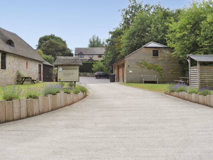 Setting | Berehayes Holiday Cottages, Whitchurch Canonicorum