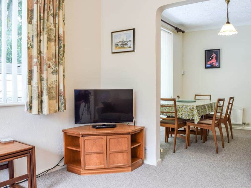 Living room | Mona’s Bungalow, Wellesbourne, near Stratford-Upon-Avon