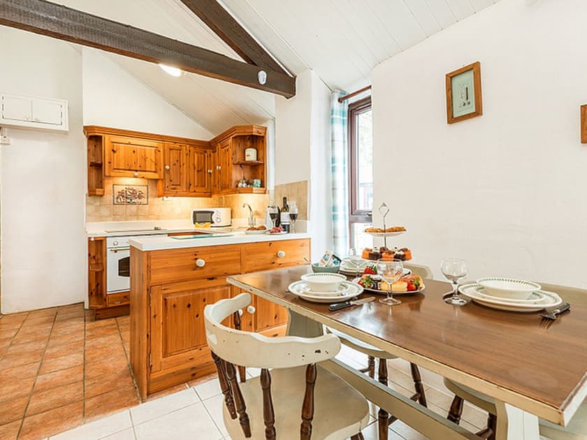Dining Area | Honeypot Cottage - Berehayes Holiday Cottages, Whitchurch Canonicorum