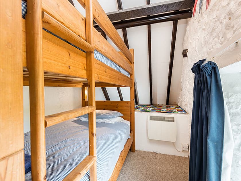 Bunk bedroom | The Hayloft - Berehayes Holiday Cottages, Whitchurch Canonicorum
