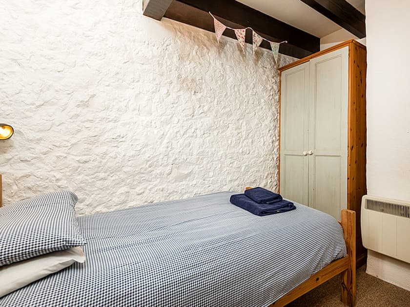 Single bedroom | The Hayloft - Berehayes Holiday Cottages, Whitchurch Canonicorum