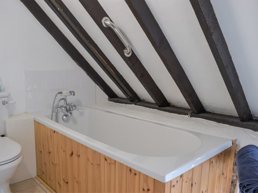 Bathroom | The Hayloft - Berehayes Holiday Cottages, Whitchurch Canonicorum