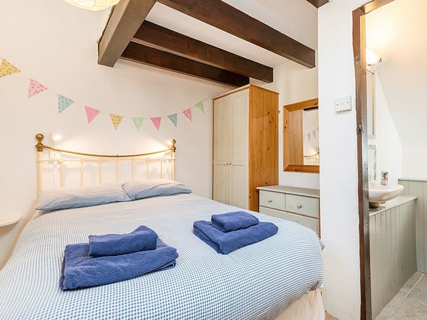 Double bedroom | Barley Store - Berehayes Holiday Cottages, Whitchurch Canonicorum