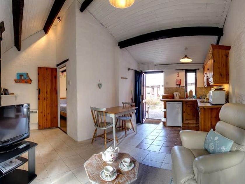 Open plan living space | Apple Cottage - Berehayes Holiday Cottages, Whitchurch Canonicorum