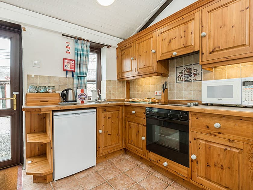Kitchen area | Apple Cottage - Berehayes Holiday Cottages, Whitchurch Canonicorum