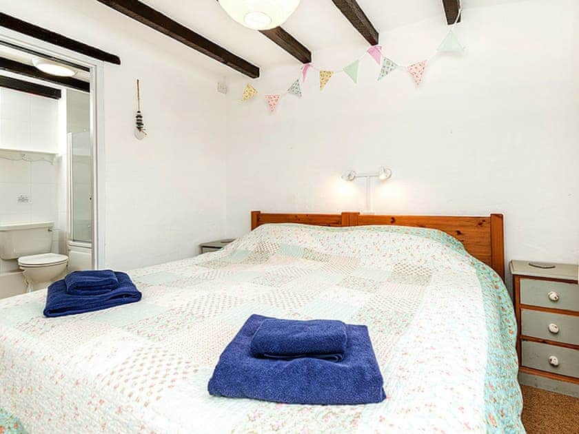 Double bedroom | Apple Cottage - Berehayes Holiday Cottages, Whitchurch Canonicorum