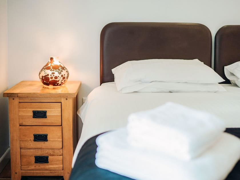 Bedroom | Greenkeepers Cottage - Celtic Haven Resort, Lydstep, near Tenby