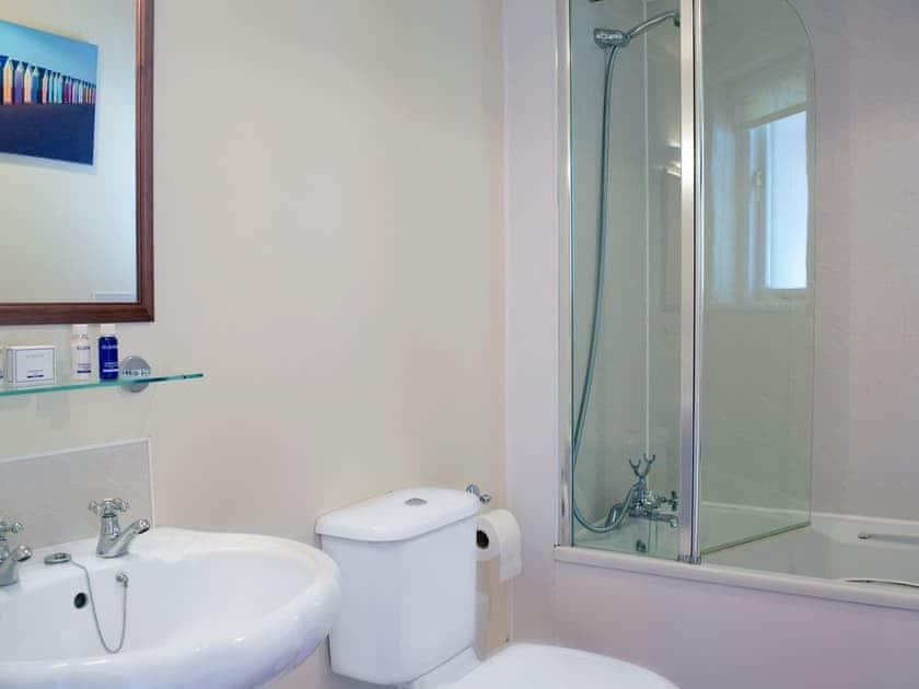 Bathroom | The Parlour - Celtic Haven Resort, Lydstep, near Tenby
