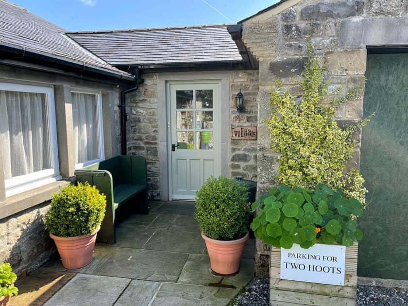 Front entrance | Two Hoots, Wigglesworth