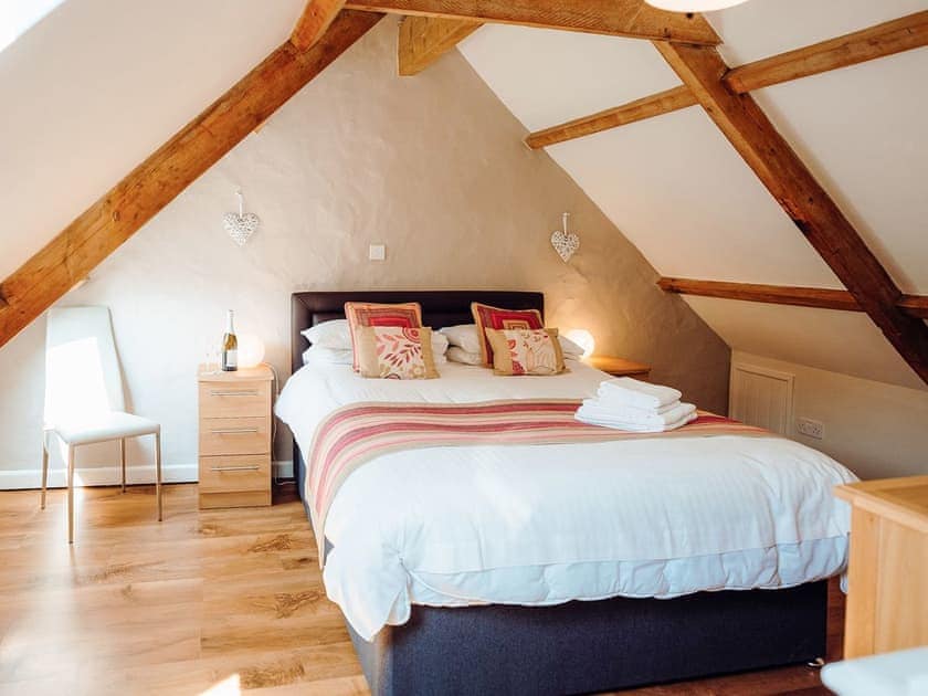 Double bedroom | Flemish Cottage - Celtic Haven Resort, Lydstep, near Tenby