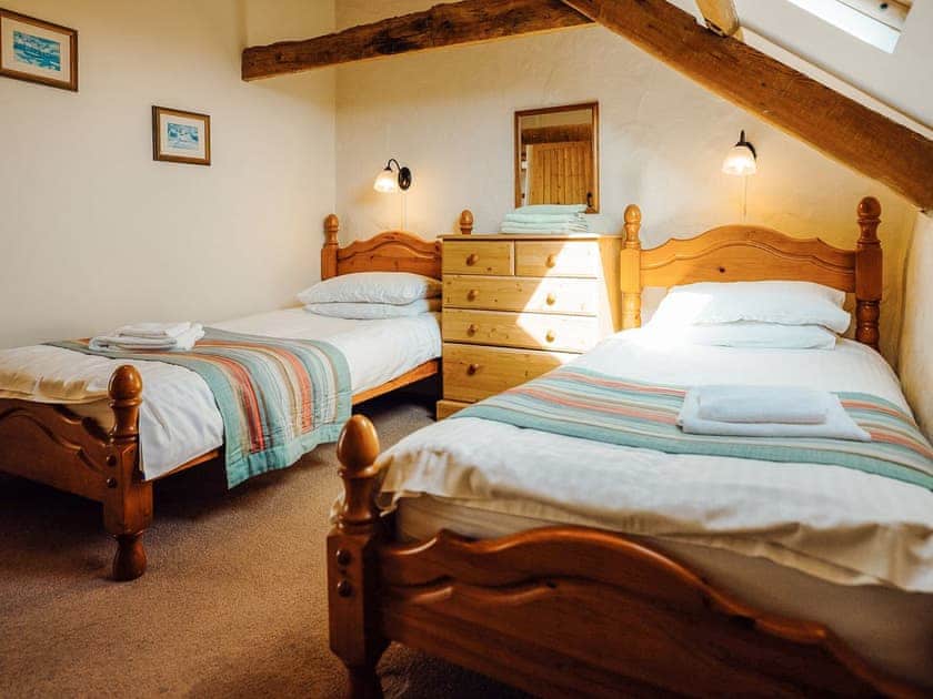 Twin bedroom | Seascape Cottage - Celtic Haven Resort, Lydstep, near Tenby