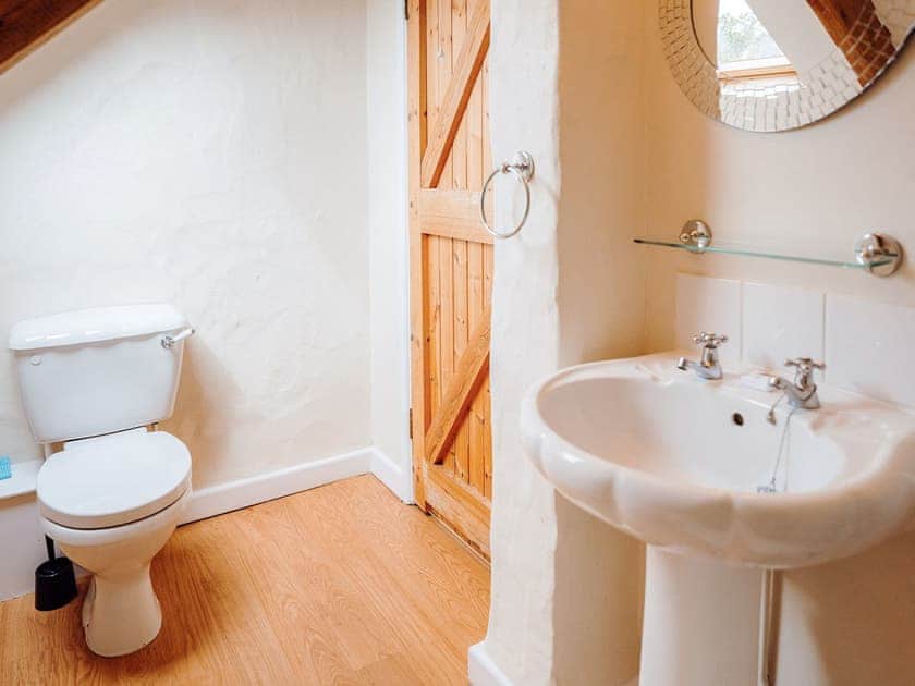 Bathroom | St David’s Lodge - Celtic Haven Resort, Lydstep, near Tenby