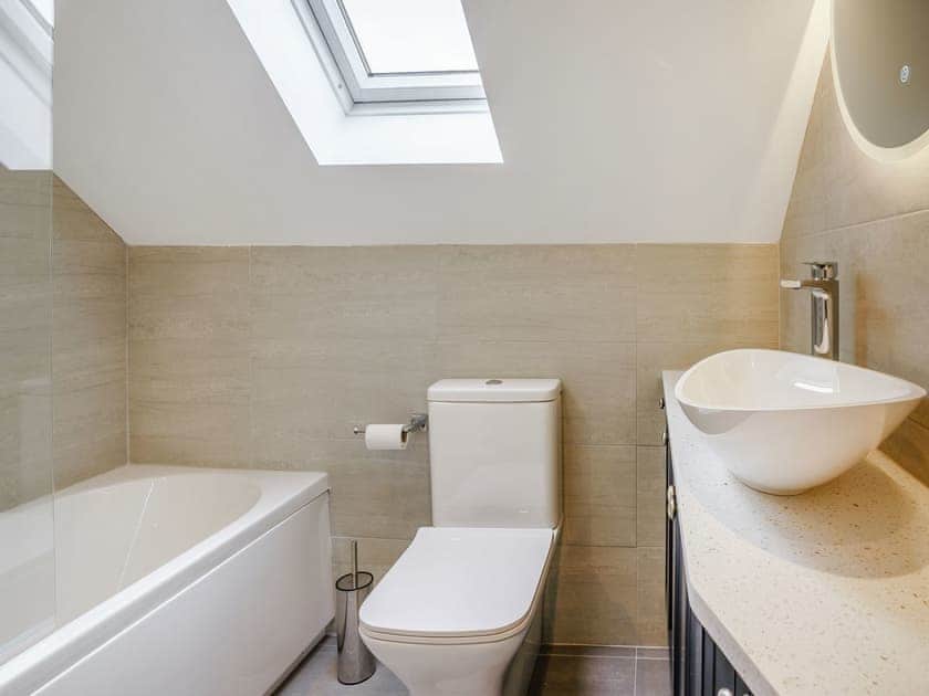 En-suite | Willow Tree Cottage - Coastal View Cottages, Ludchurch, near Narberth