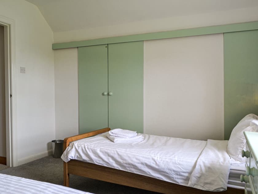 Twin bedroom | Fell View, Low Lorton