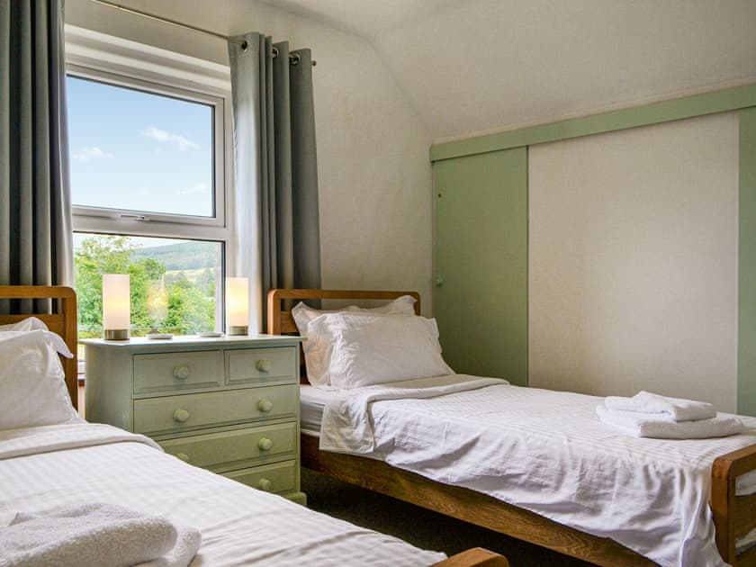 Twin bedroom | Fell View, Low Lorton