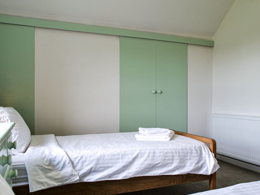 Twin bedroom | Fell View, Low Lorton