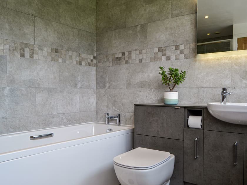 Bathroom | Fell View, Low Lorton