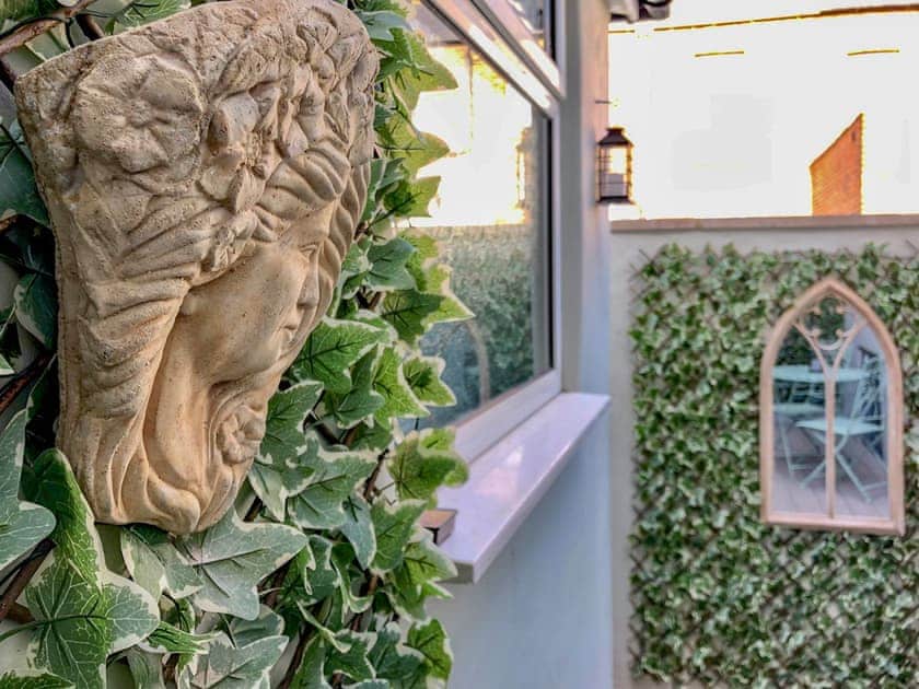 Outdoor area | The Merry Gull, Whitby